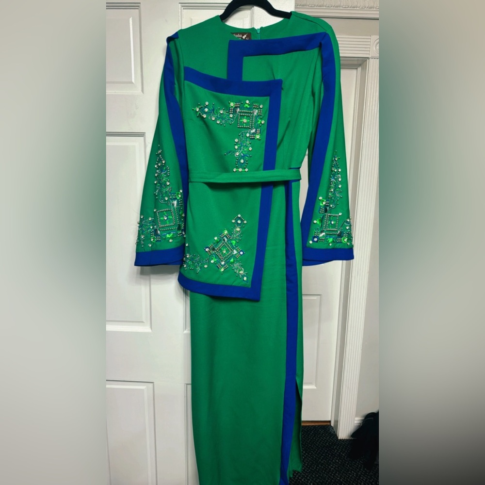 Dress worn once